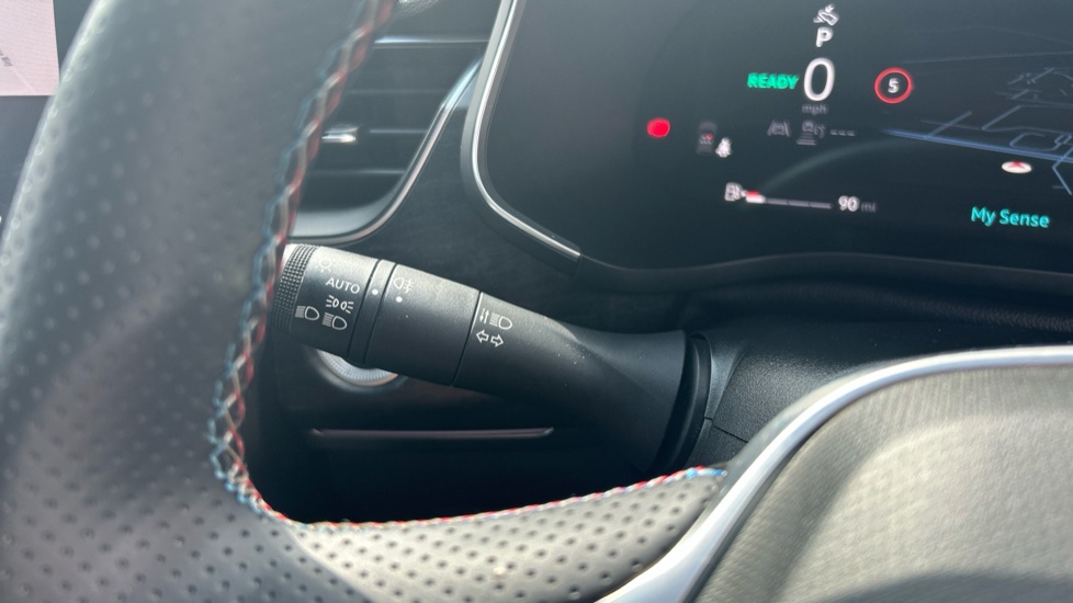 Renault Arkana 1.6 E-Tech FHEV 145 Esprit Alpine 5dr Auto Hybrid Estate - Image 21