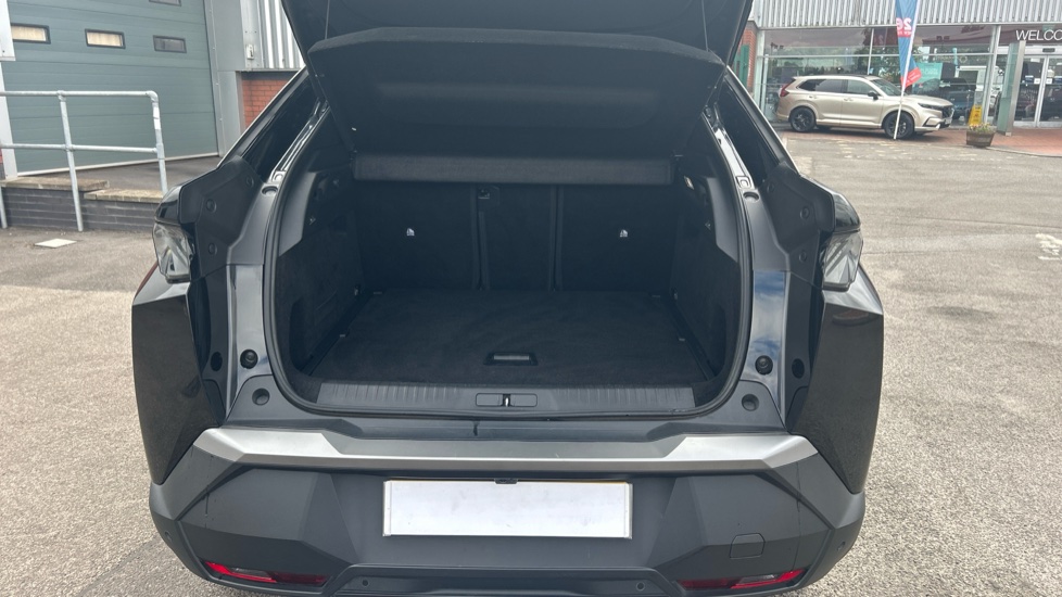 Peugeot 3008 1.2 Hybrid 136 GT 5dr e-DSC6 Petrol Estate - Image 4