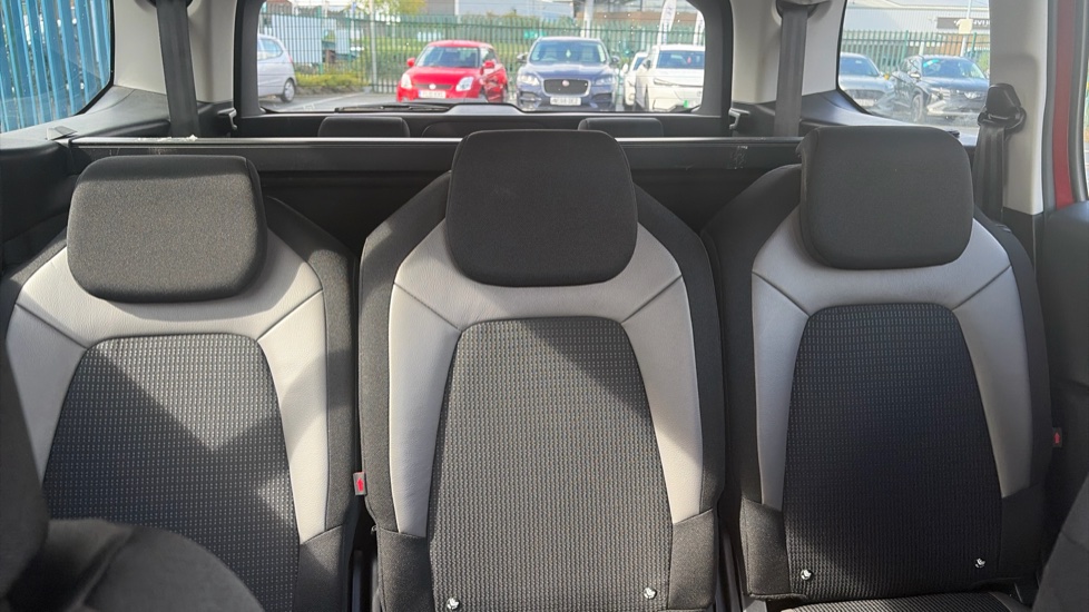 Citroen Grand C4 1.5 BlueHDi 130 Feel Plus 5dr EAT8 Diesel Estate - Image 15