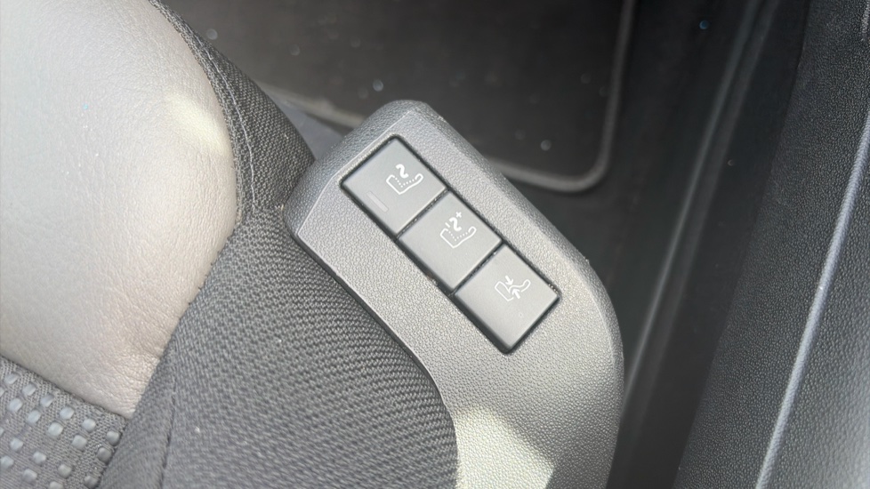 Citroen Grand C4 1.5 BlueHDi 130 Feel Plus 5dr EAT8 Diesel Estate - Image 26