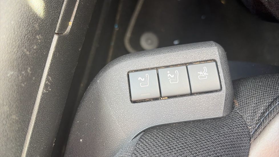 Citroen Grand C4 1.5 BlueHDi 130 Feel Plus 5dr EAT8 Diesel Estate - Image 27
