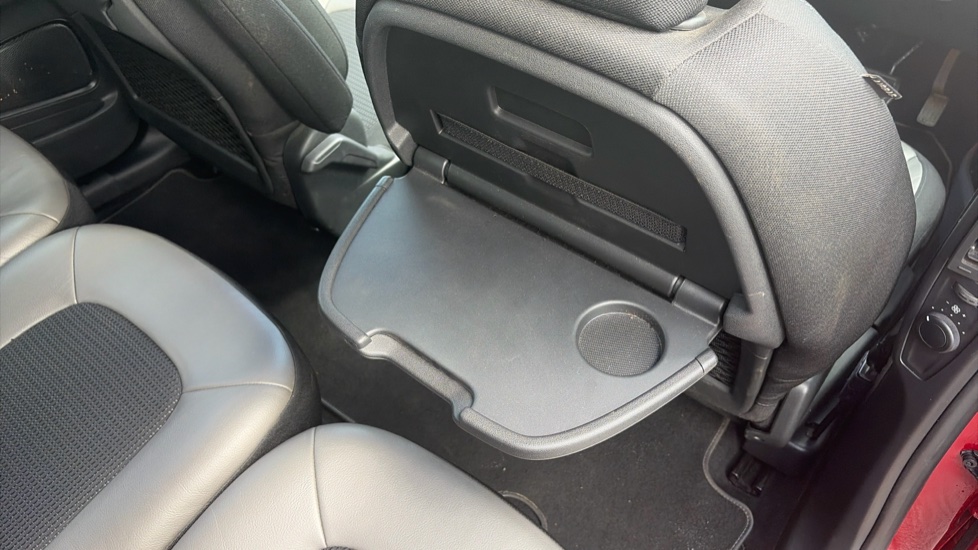 Citroen Grand C4 1.5 BlueHDi 130 Feel Plus 5dr EAT8 Diesel Estate - Image 30