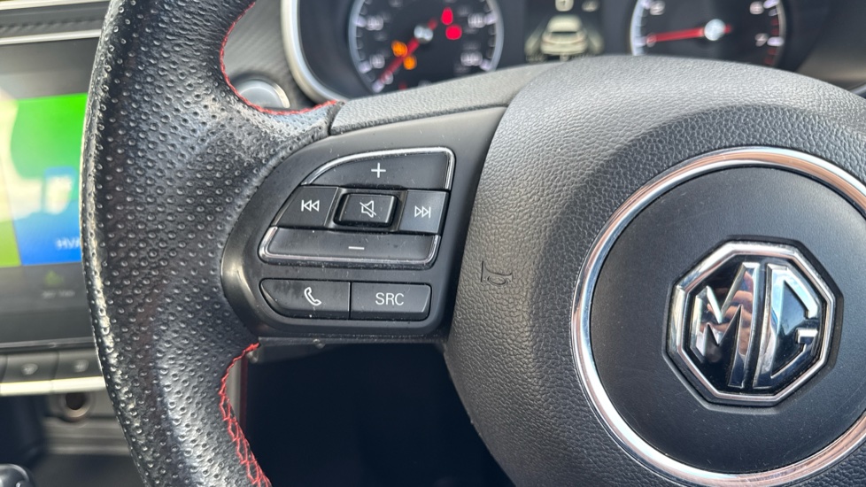 MG ZS 1.0T GDi Excite 5dr DCT Petrol Hatchback - Image 21