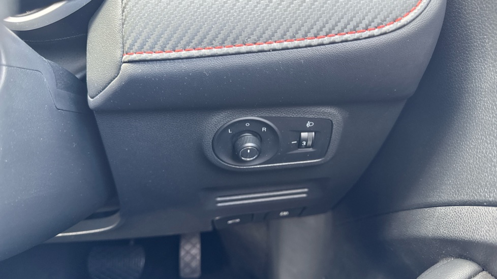 MG ZS 1.0T GDi Excite 5dr DCT Petrol Hatchback - Image 23