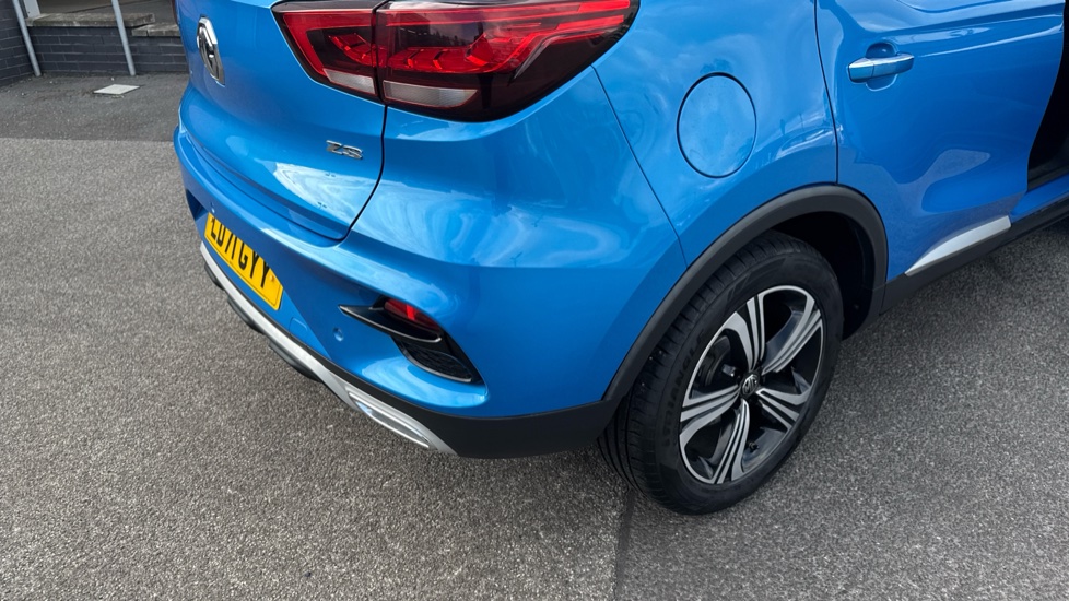 MG ZS 1.0T GDi Excite 5dr DCT Petrol Hatchback - Image 38