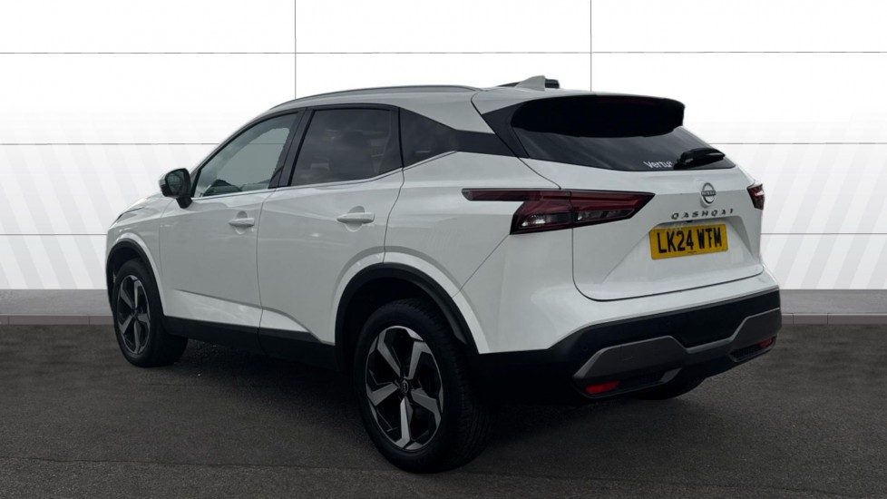 Nissan Qashqai 1.3 DiG-T MH N-Connecta 5dr Petrol Hatchback - Image 2