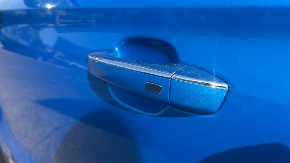 MG ZS 1.0T GDi Exclusive 5dr DCT Petrol Hatchback - Image 21