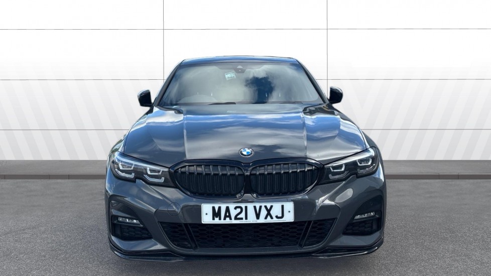 BMW 3 Series 330e M Sport Pro Edition 4dr Step Auto Saloon - Image 3