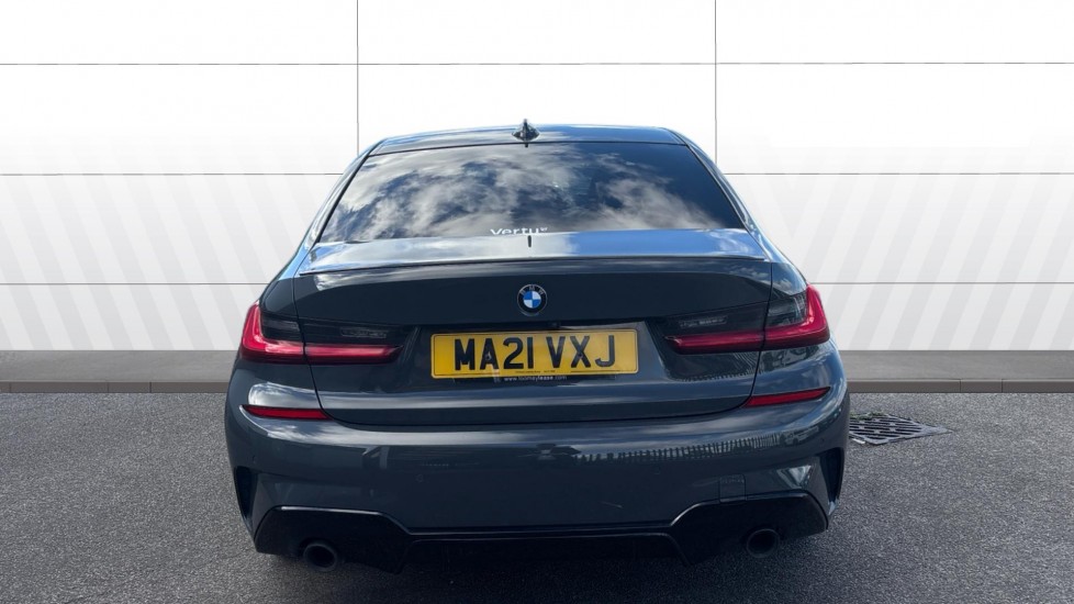 BMW 3 Series 330e M Sport Pro Edition 4dr Step Auto Saloon - Image 6