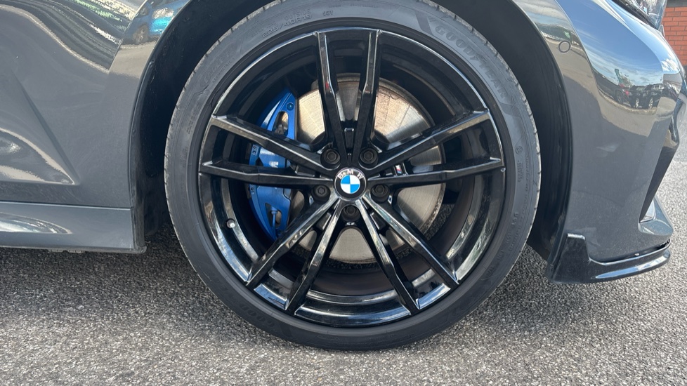 BMW 3 Series 330e M Sport Pro Edition 4dr Step Auto Saloon - Image 23