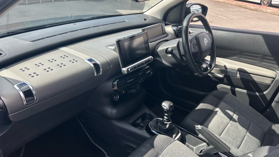 Citroen C4 Cactus 1.2 PureTech Flair 5dr [6 Speed] Petrol Hatchback - Image 9