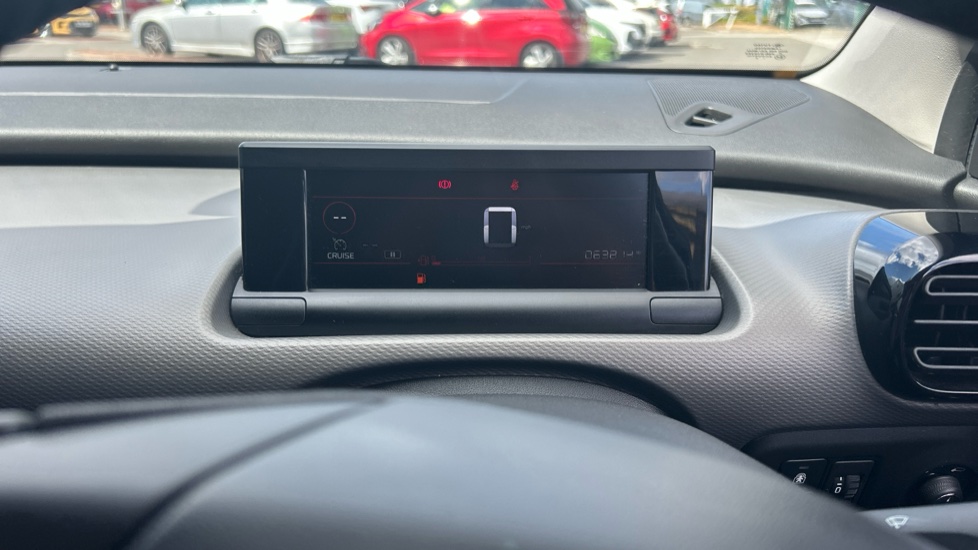 Citroen C4 Cactus 1.2 PureTech Flair 5dr [6 Speed] Petrol Hatchback - Image 18
