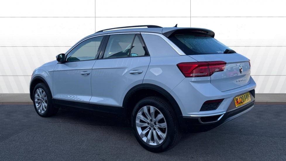 Volkswagen T-Roc 1.5 TSI EVO SE 5dr Petrol Hatchback - Image 2