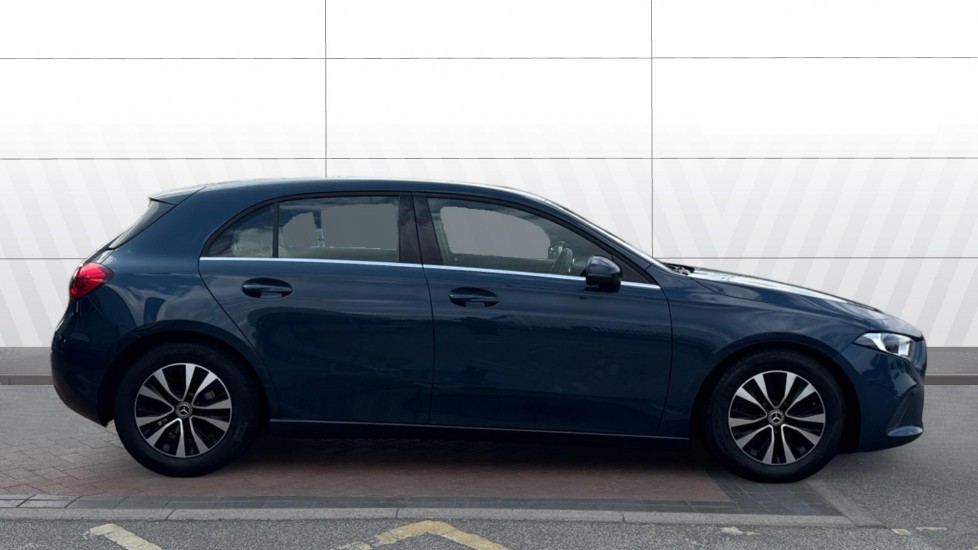 Mercedes-Benz A-Class A180 SE 5dr Petrol Hatchback - Image 5