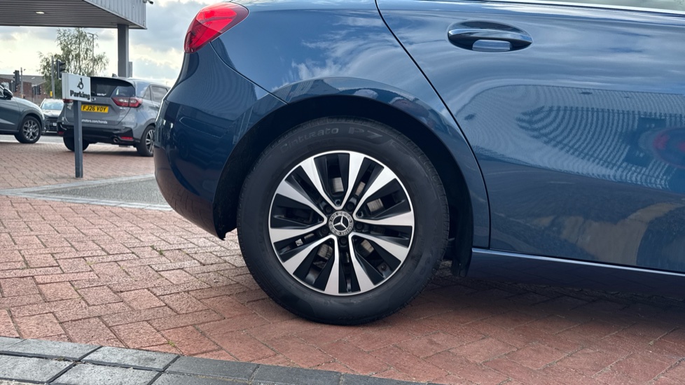Mercedes-Benz A-Class A180 SE 5dr Petrol Hatchback - Image 7