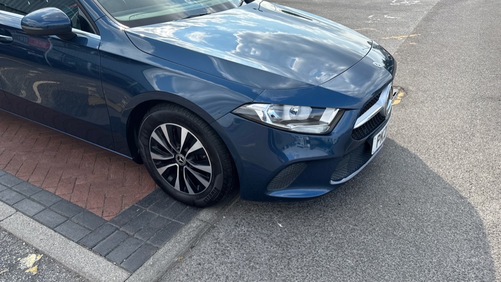 Mercedes-Benz A-Class A180 SE 5dr Petrol Hatchback - Image 37