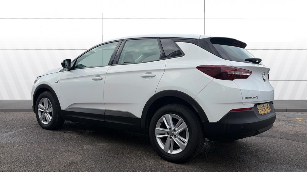 Vauxhall Grandland X 1.2 Turbo SE 5dr Auto [8 Speed] Petrol Hatchback - Image 2