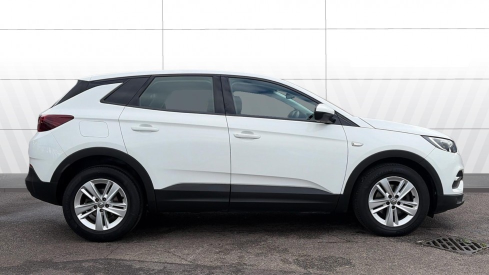 Vauxhall Grandland X 1.2 Turbo SE 5dr Auto [8 Speed] Petrol Hatchback - Image 5