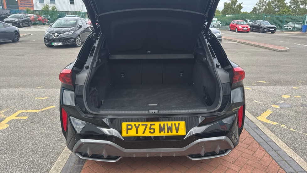 CUPRA Terramar 1.5 eTSI 150 V2 5dr DSG Petrol Hatchback - Image 4