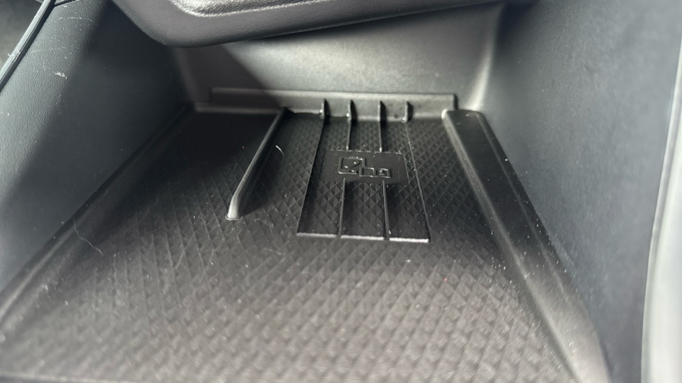 CUPRA Terramar 1.5 eTSI 150 V2 5dr DSG Petrol Hatchback - Image 27