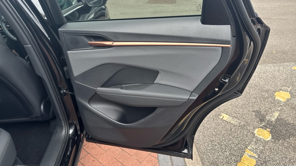 CUPRA Terramar 1.5 eTSI 150 V2 5dr DSG Petrol Hatchback - Image 29