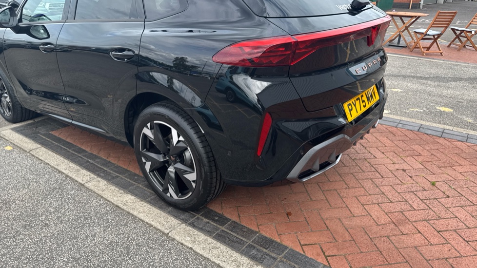 CUPRA Terramar 1.5 eTSI 150 V2 5dr DSG Petrol Hatchback - Image 37