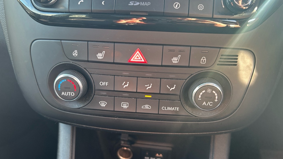 Kia Venga 1.6 4 5dr Auto [6] Petrol Hatchback - Image 33