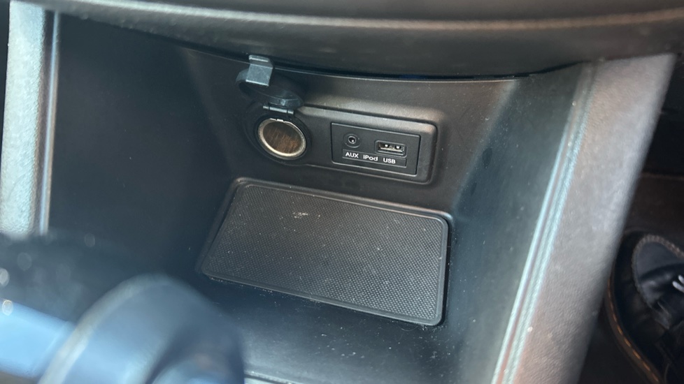 Kia Venga 1.6 4 5dr Auto [6] Petrol Hatchback - Image 35