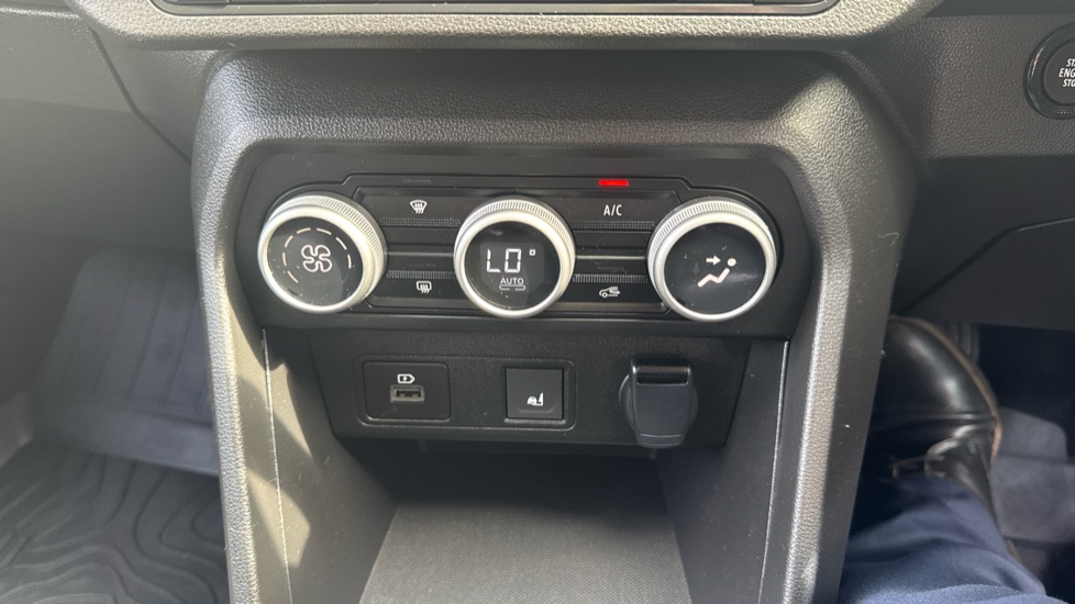 Dacia Sandero Stepway 1.0 TCe Extreme 5dr Petrol Hatchback - Image 26