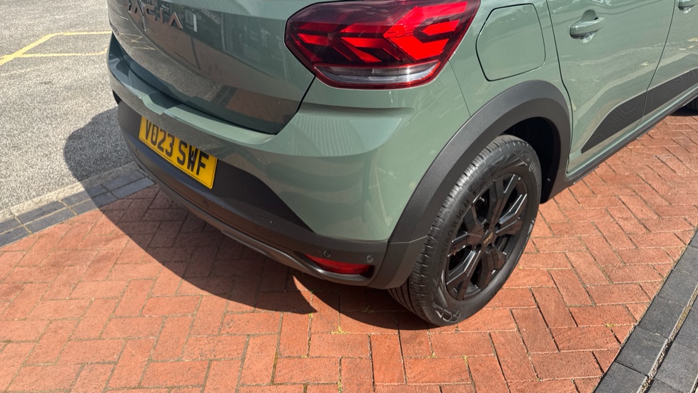Dacia Sandero Stepway 1.0 TCe Extreme 5dr Petrol Hatchback - Image 40