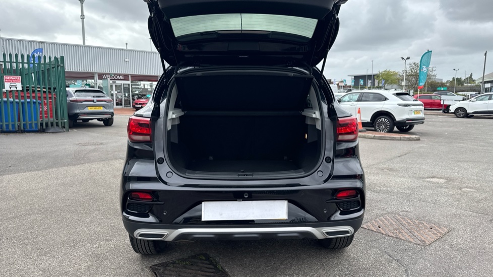 MG ZS 1.5 VTi-TECH Exclusive 5dr Petrol Hatchback - Image 4