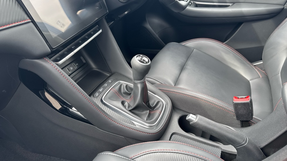 MG ZS 1.5 VTi-TECH Exclusive 5dr Petrol Hatchback - Image 13