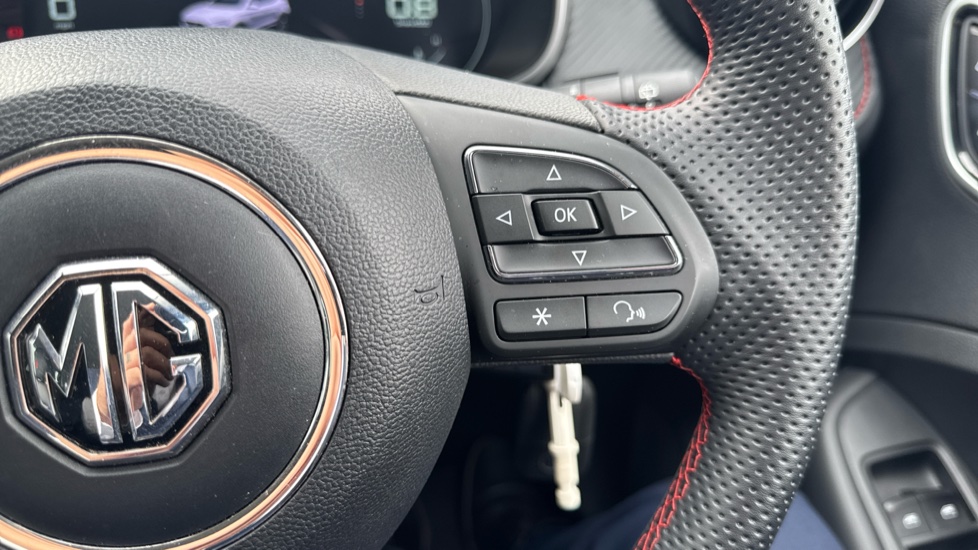 MG ZS 1.5 VTi-TECH Exclusive 5dr Petrol Hatchback - Image 22