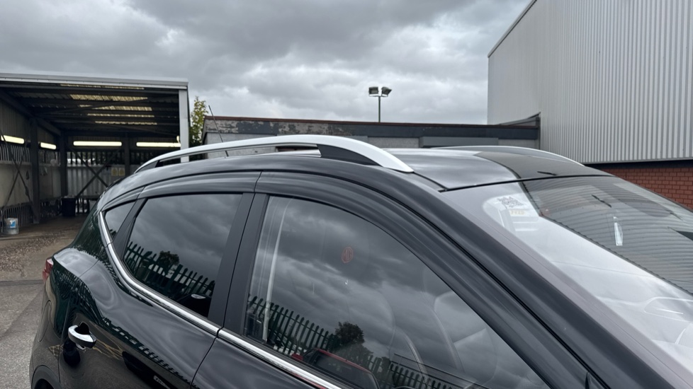 MG ZS 1.5 VTi-TECH Exclusive 5dr Petrol Hatchback - Image 40