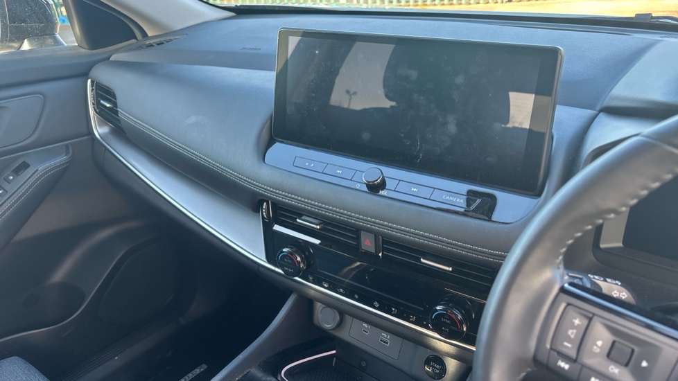 Nissan X-Trail 1.5 E-Power E-4orce 213 N-Connecta 5dr Auto Hybrid Station Wagon - Image 14