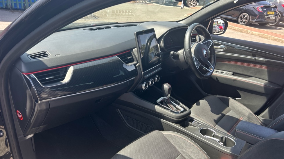 Renault Arkana 1.6 E-TECH Hybrid 145 R.S. Line 5dr Auto Hybrid Estate - Image 9