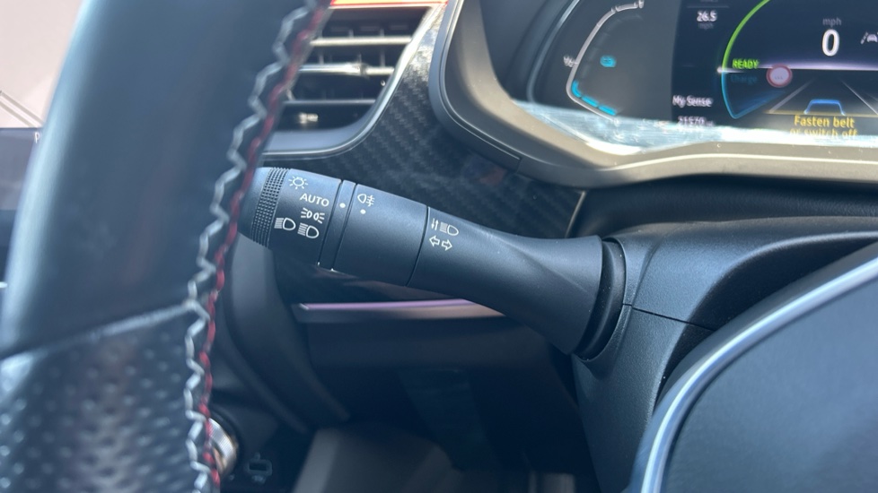 Renault Arkana 1.6 E-TECH Hybrid 145 R.S. Line 5dr Auto Hybrid Estate - Image 21