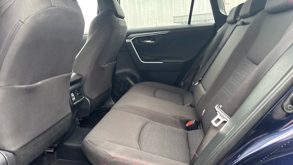 Toyota RAV4 2.5 PHEV Design 5dr CVT Estate - Image 16