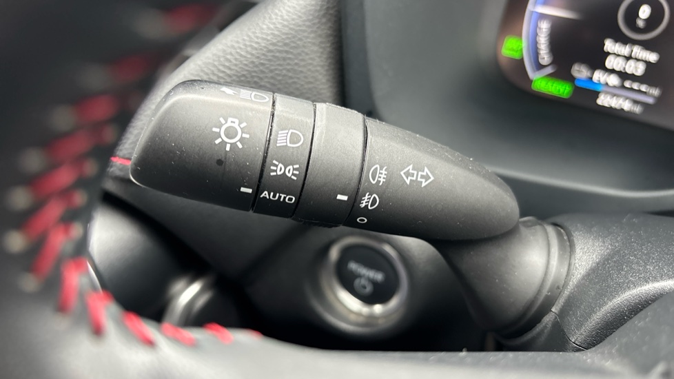 Toyota RAV4 2.5 PHEV Design 5dr CVT Estate - Image 37