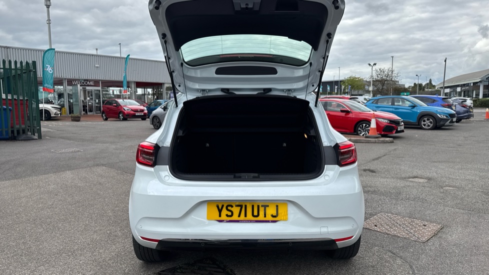 Renault Clio 1.6 E-TECH Hybrid 140 S Edition 5dr Auto Hybrid Hatchback - Image 4
