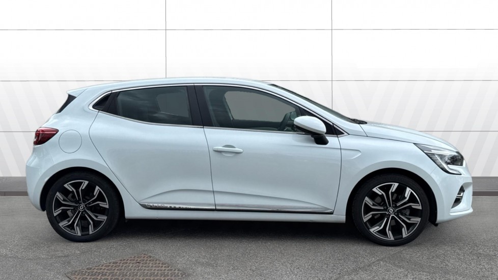 Renault Clio 1.6 E-TECH Hybrid 140 S Edition 5dr Auto Hybrid Hatchback - Image 5