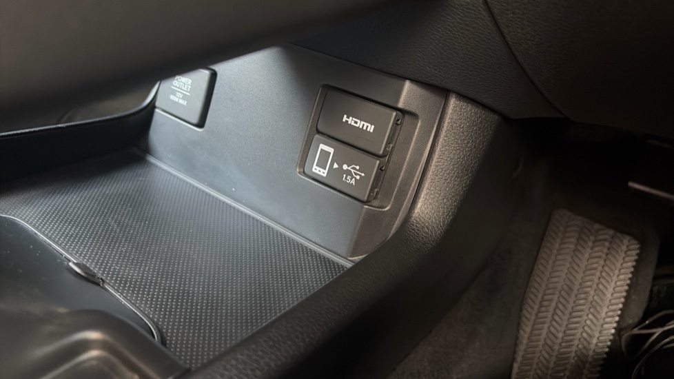 Honda Civic 1.0 VTEC Turbo EX 5dr Petrol Hatchback - Image 34