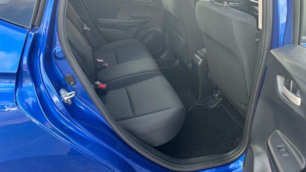 Honda Jazz 1.3 i-VTEC SE 5dr Petrol Hatchback - Image 37