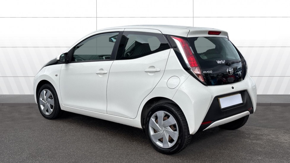 Toyota Aygo 1.0 VVT-i X-Play 5dr Petrol Hatchback - Image 2