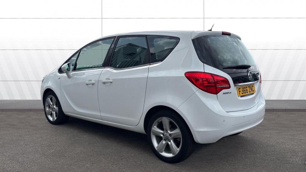 Vauxhall Meriva 1.4i 16V Tech Line 5dr Petrol Estate - Image 2