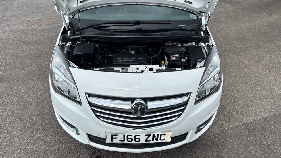 Vauxhall Meriva 1.4i 16V Tech Line 5dr Petrol Estate - Image 8