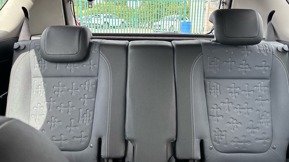 Vauxhall Meriva 1.4i 16V Tech Line 5dr Petrol Estate - Image 15
