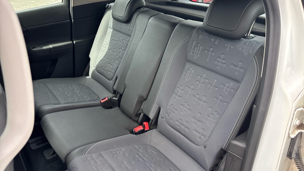 Vauxhall Meriva 1.4i 16V Tech Line 5dr Petrol Estate - Image 33