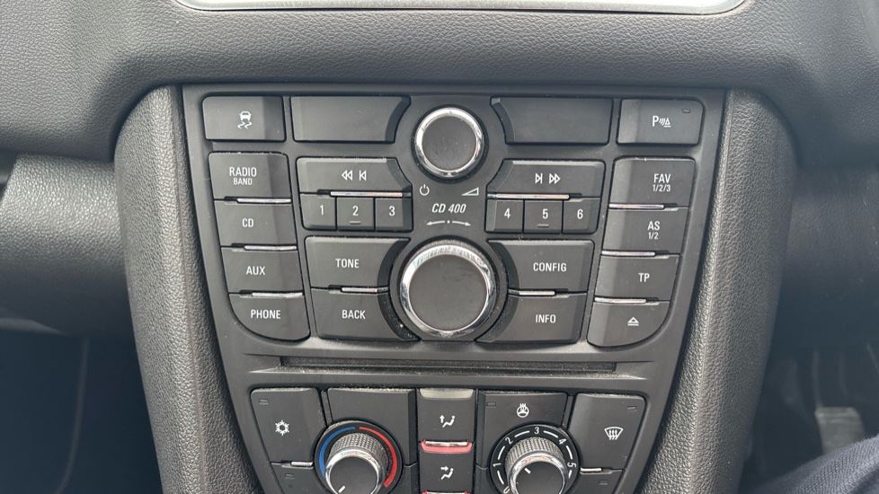 Vauxhall Meriva 1.4i 16V Tech Line 5dr Petrol Estate - Image 39