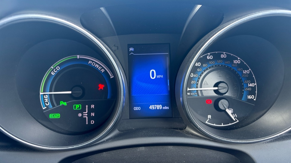 Toyota Auris 1.8 Hybrid Excel TSS 5dr CVT Hybrid Hatchback - Image 18